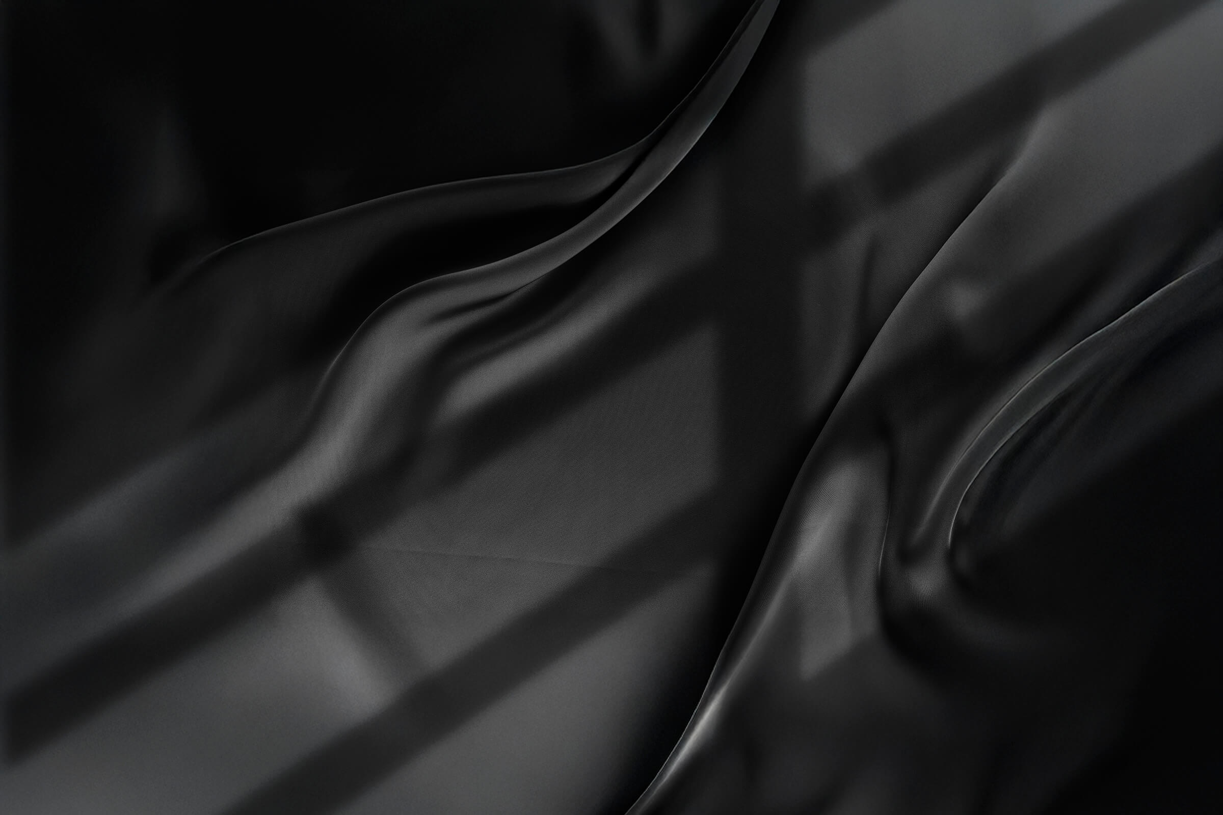 manunique_Uber-uns_Seide_Parallax_2400px